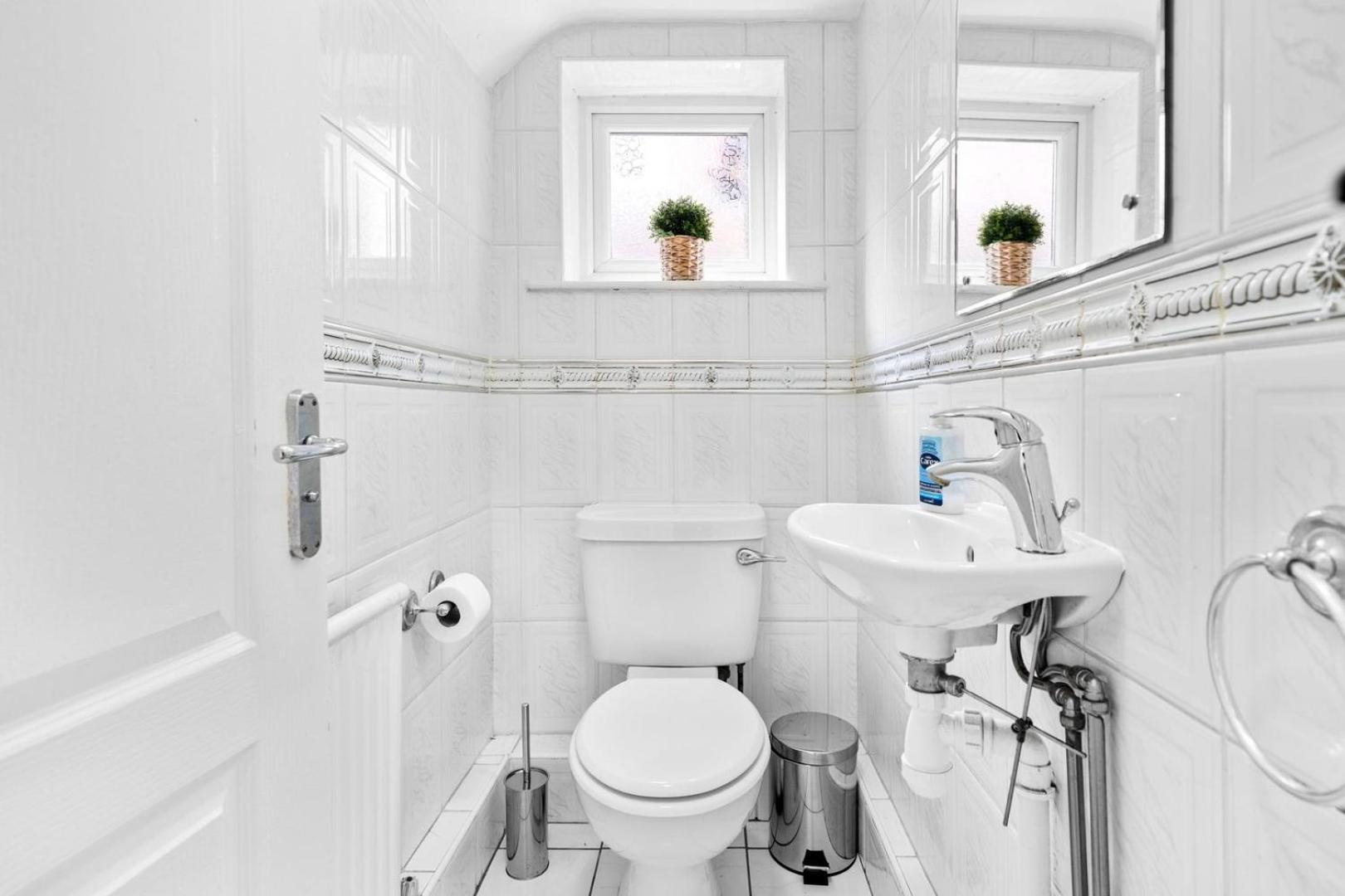 Spacious 5 Bedroom House Nottingham Exterior foto