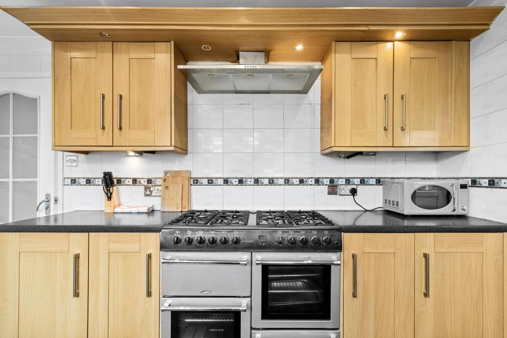 Spacious 5 Bedroom House Nottingham Exterior foto